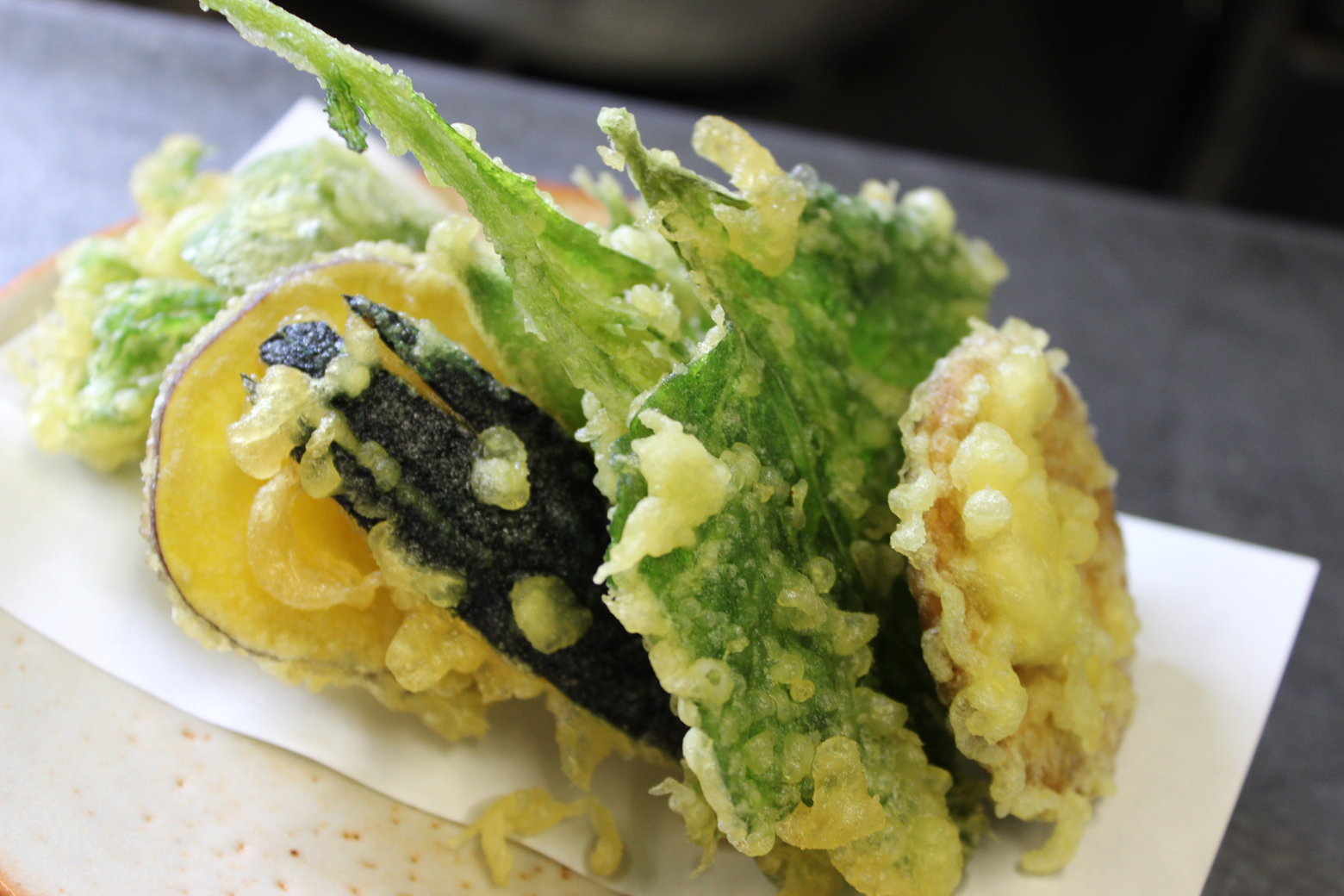 珍しい具材が入った野菜天ぷら