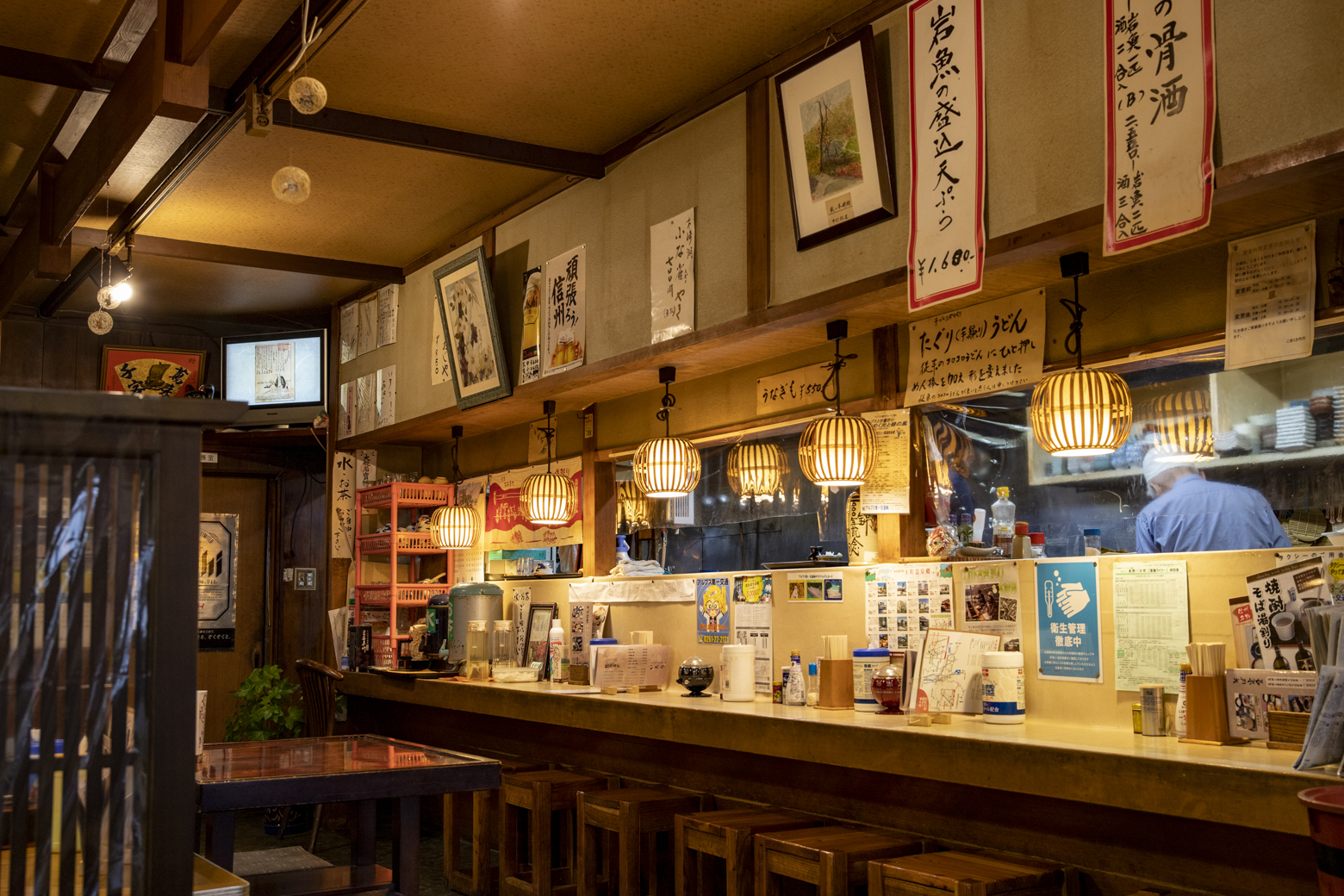 大町温泉郷に店舗を構える「いろり」