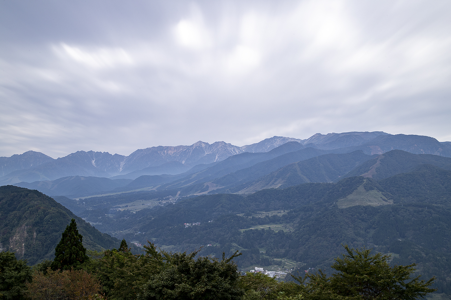 景色を楽しみながら贅沢な時間を過ごせるキャンプ場