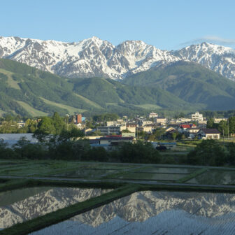 旅先で見た絶景の正体は？白馬から望む北アルプスの山々を解説